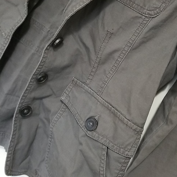 Light Utility Jacket - Picture 4 of 5